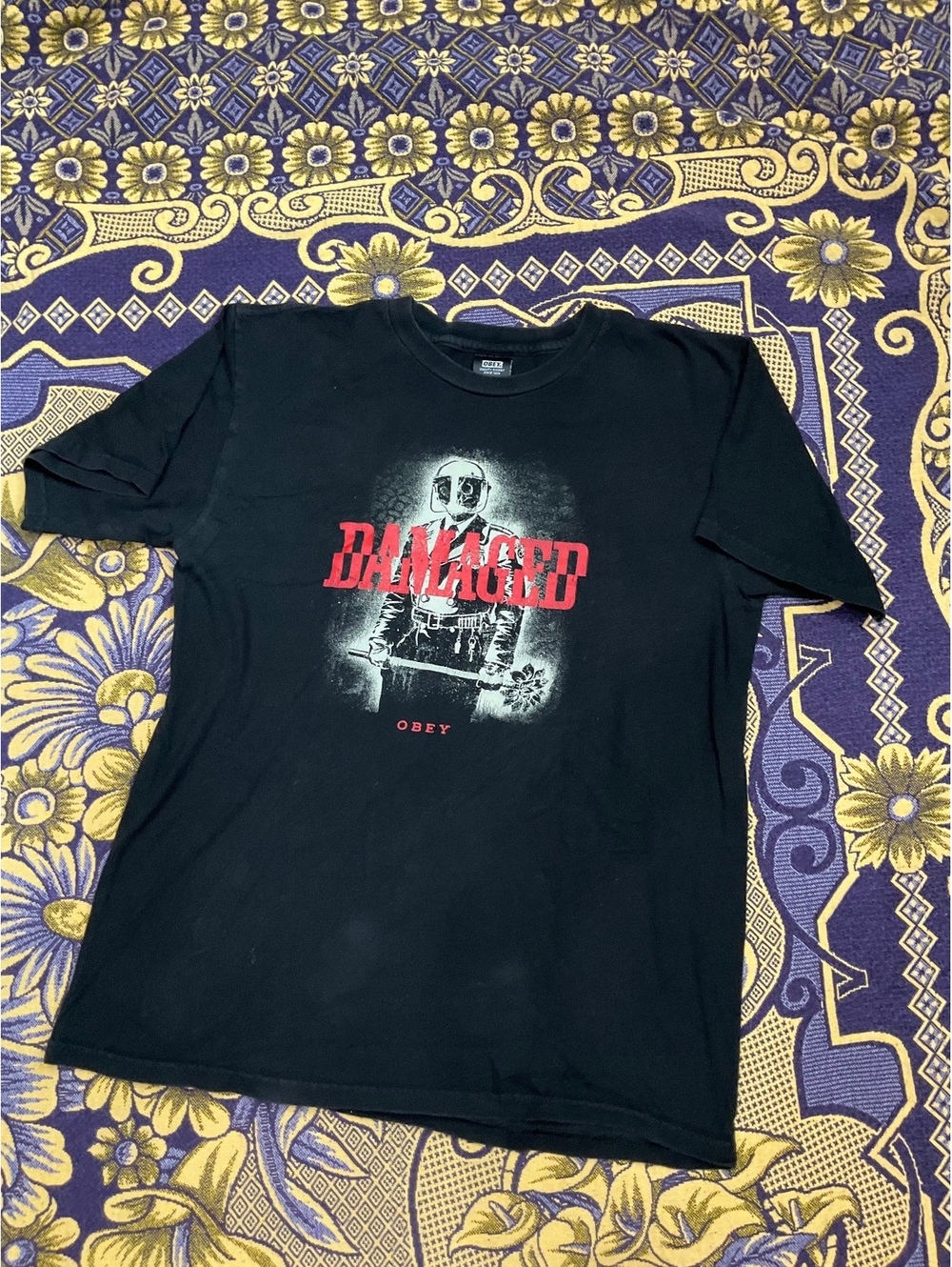 Obey Damaged Shepard Fairey 2017 Art Exhibit Tee